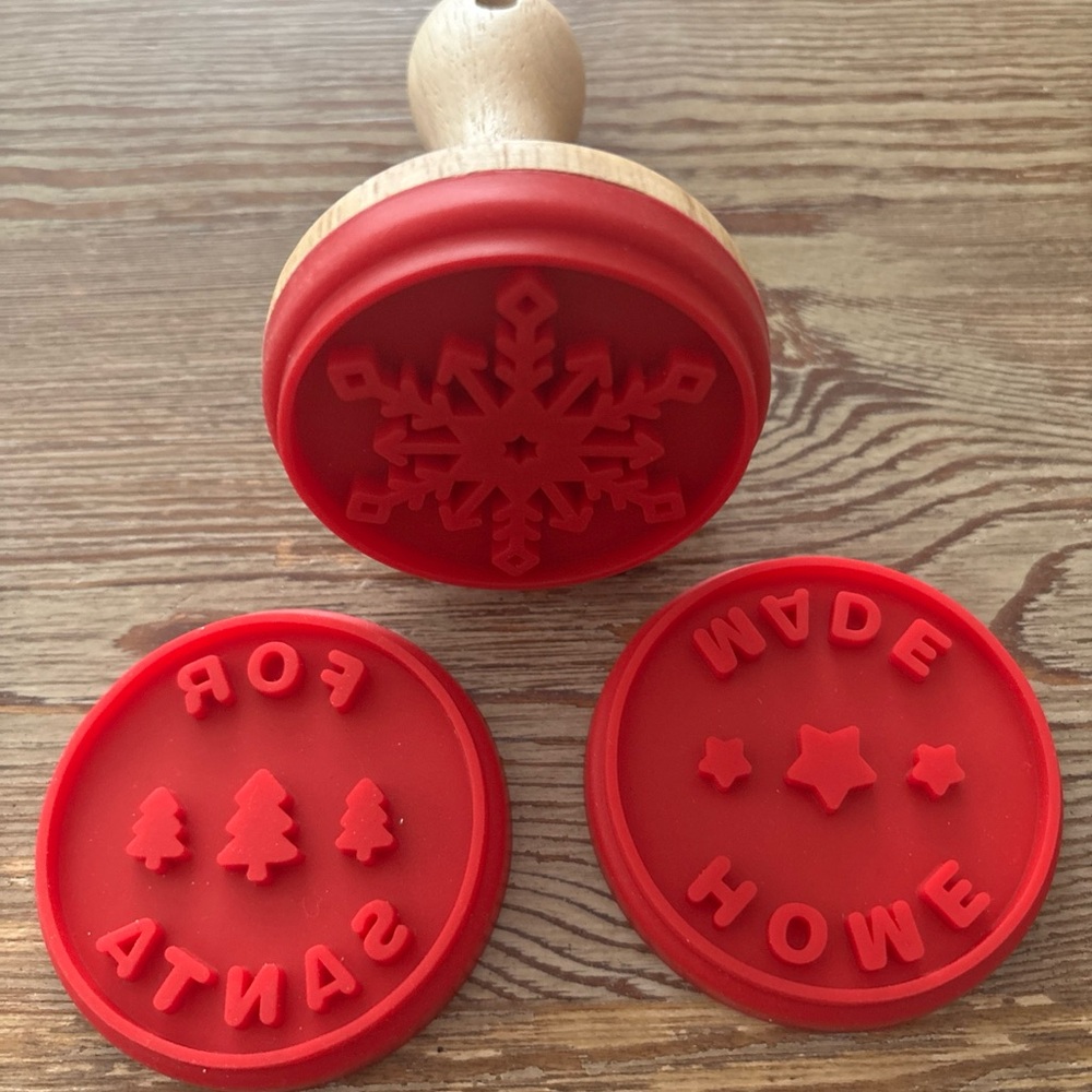 Red Christmas Cookie Stamp Set by Avon